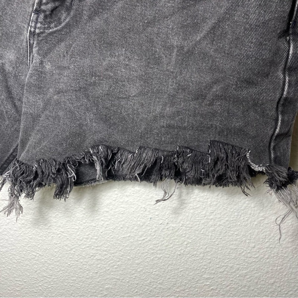 Vintage Tommy Hilfiger‎ black denim cut off shorts size 31 vintage y2k short - Picture 2 of 8